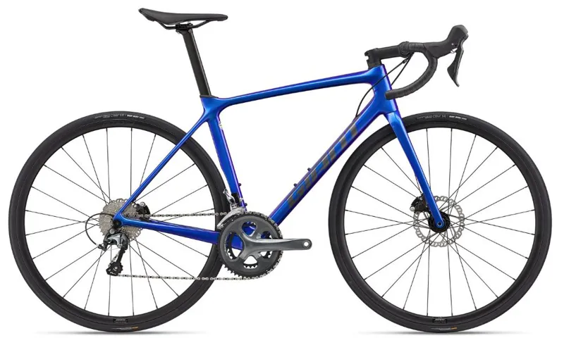 Giant TCR Advanced 3 Disc Road Bike in Sapphire